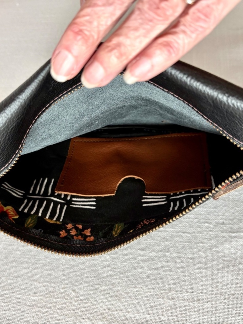 Jessie Blume NWOT Small Boho Handmade Floral Shoulder Bag Canvas Leather Purse - Picture 4 of 7